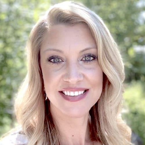 Jamilyn Bloodworth headshot