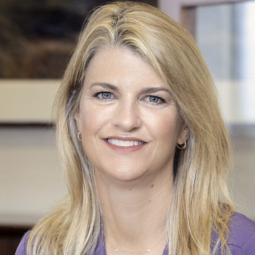 Krista Cosgrove headshot