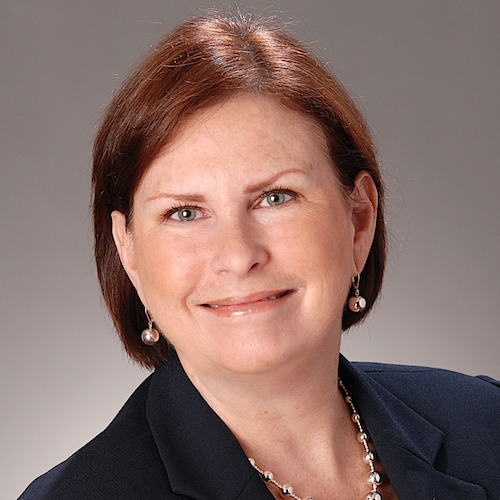 Lynne Moore headshot